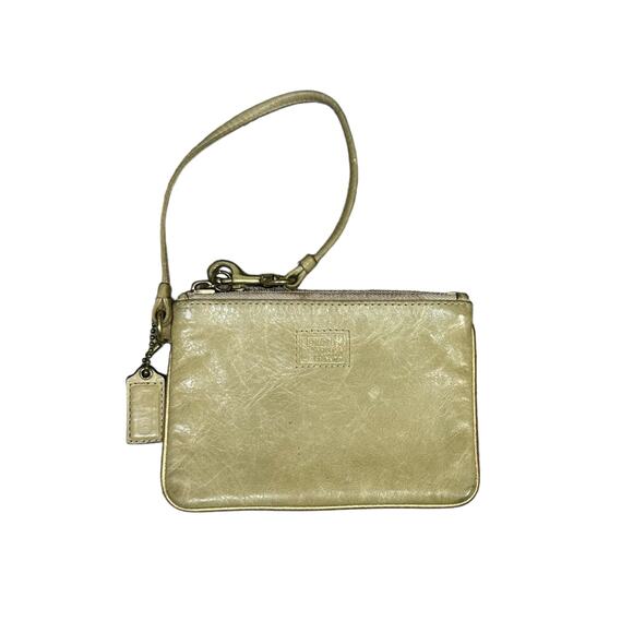 VTG Coach Wristlet Wallet Tan and Pink Heart Interior - Picture 1 of 8